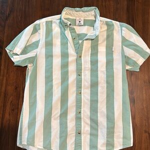 Empyre Medium Short Sleeve Green White Striped Button Up Shirt